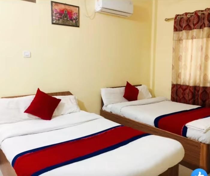 Hotel Daisy Park Bhairāhawā الغرفة الصورة