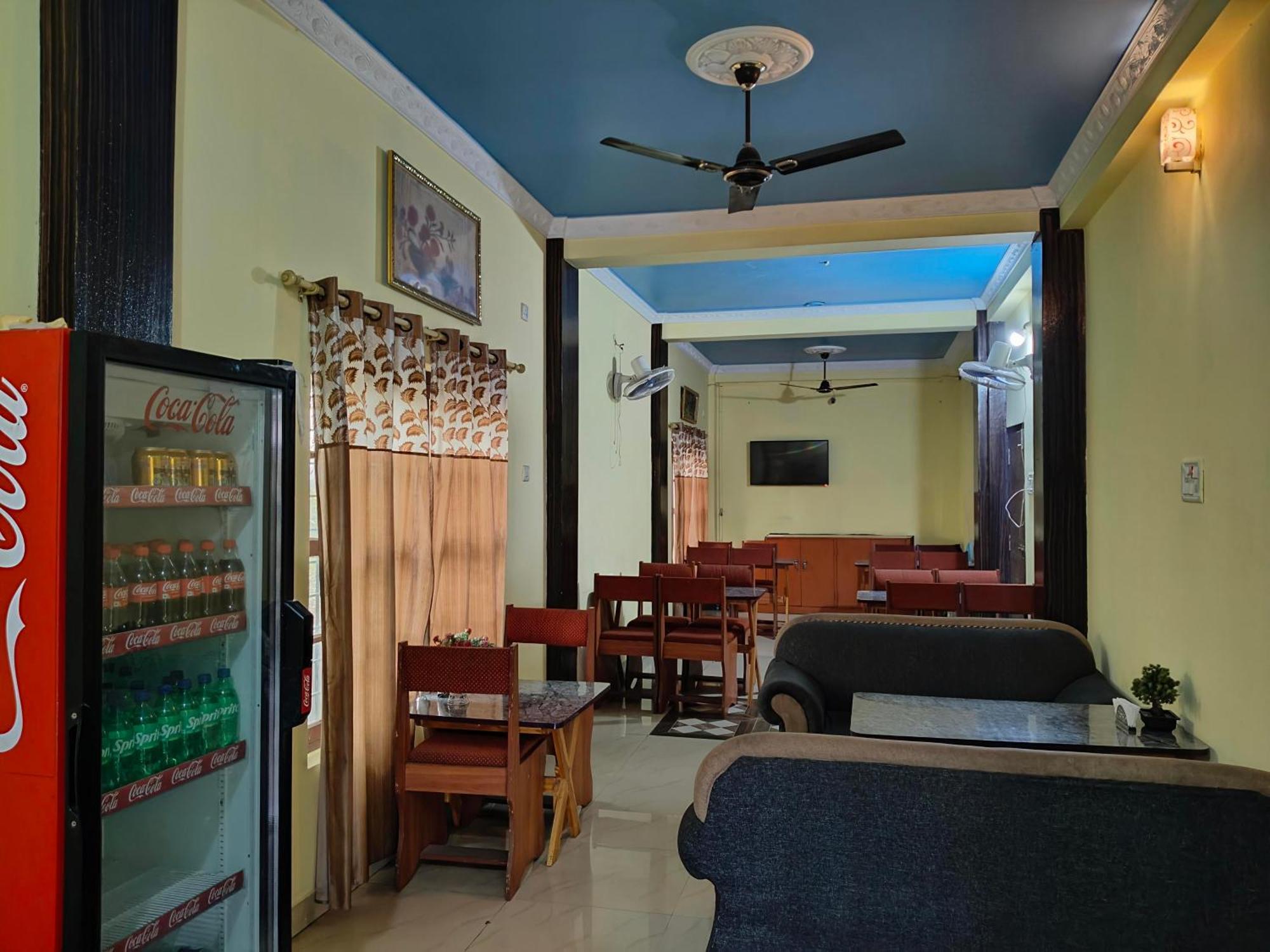 Hotel Daisy Park Bhairāhawā المظهر الخارجي الصورة