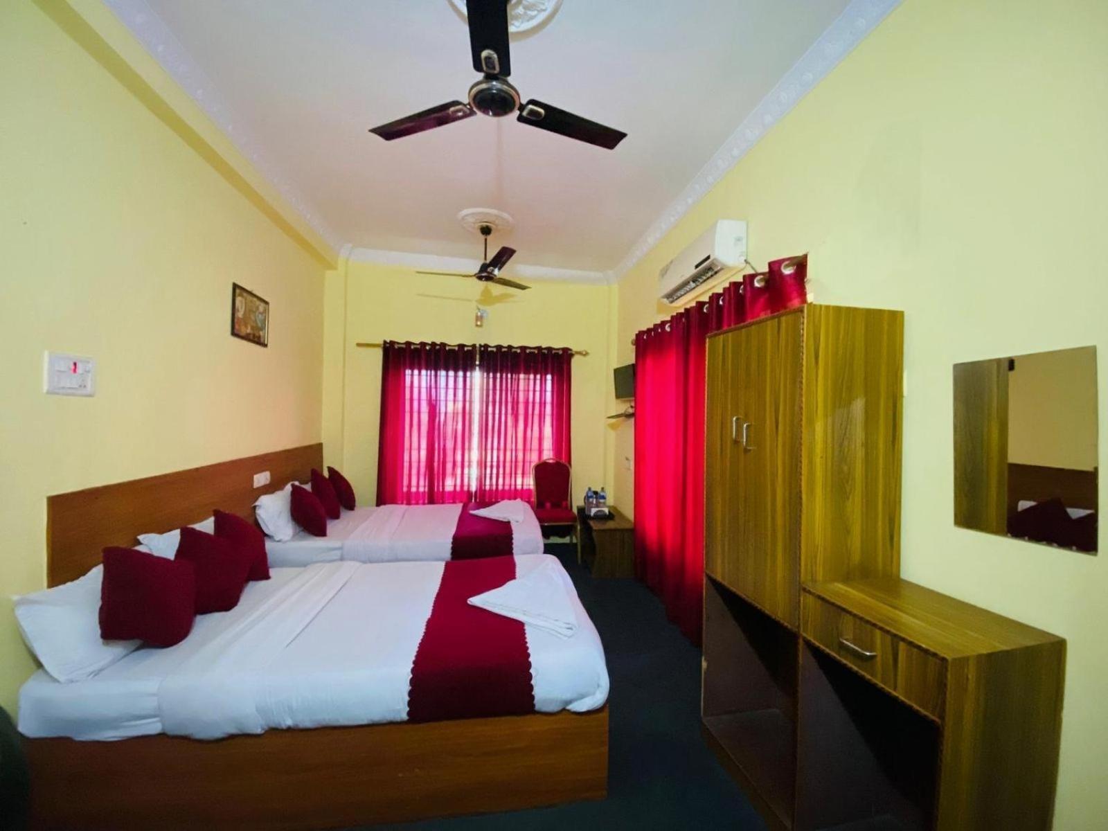 Hotel Daisy Park Bhairāhawā المظهر الخارجي الصورة
